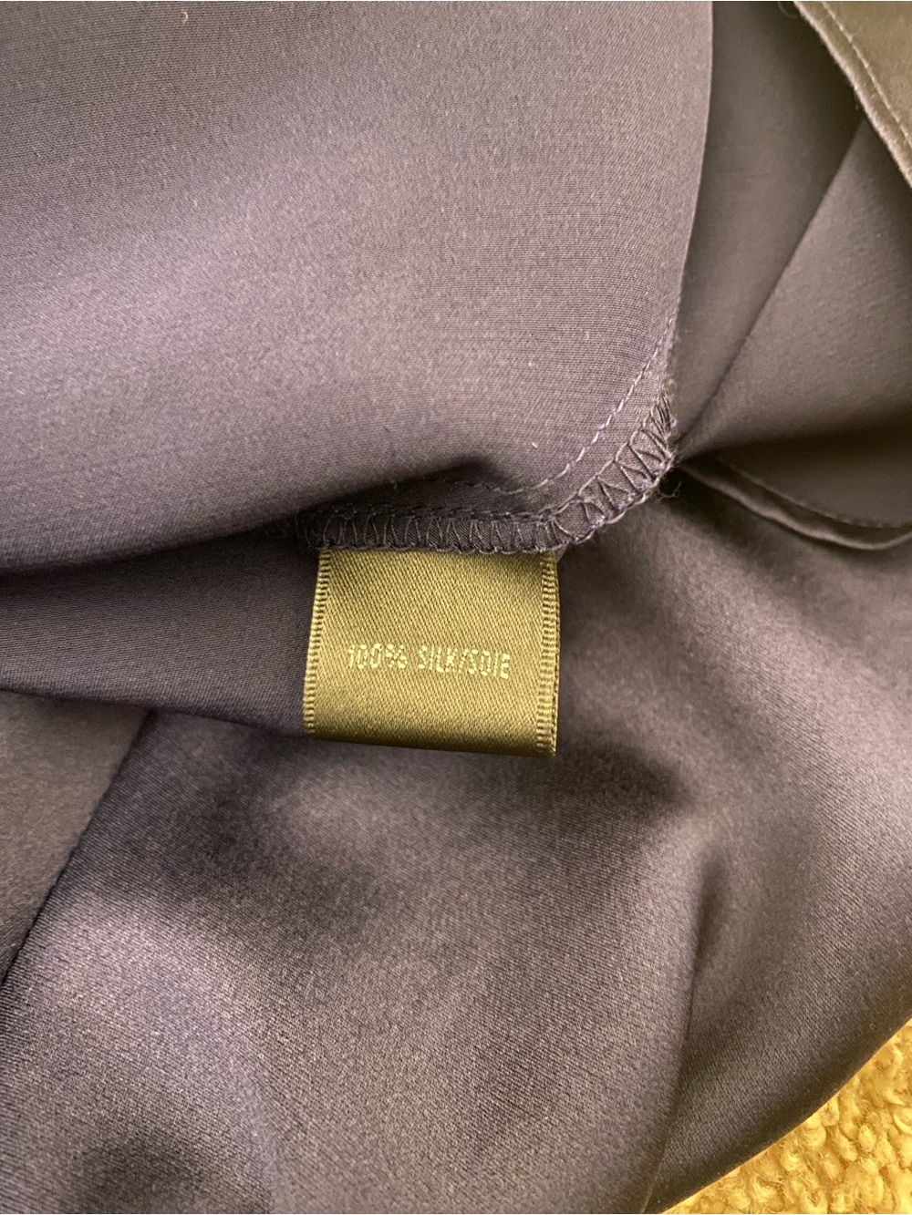 Lafayette 148 New York Navy Crew Neck 100% Silk Blouse Sz 12 L | Classic Luxury - Picture 9 of 9